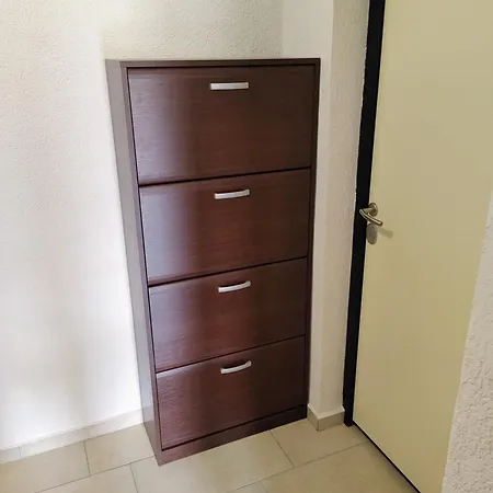 Medeni
